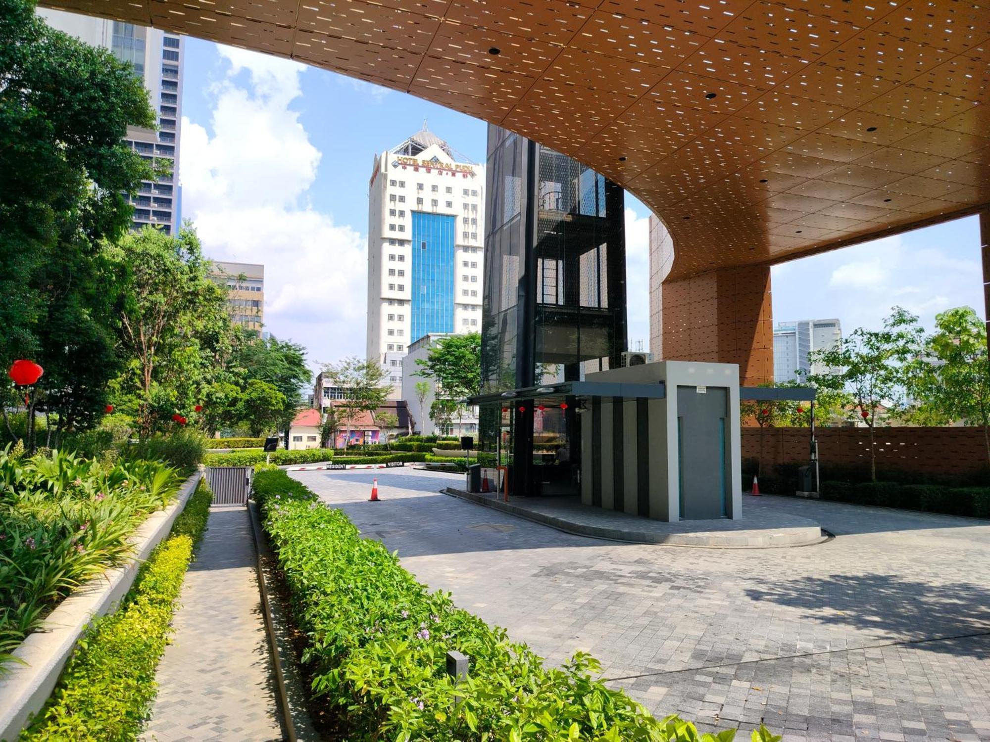 Lucentia Residence Bbcc @ Lalaport Куала Лумпур Екстериор снимка